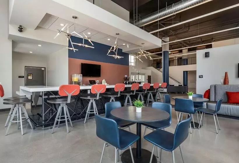 Vīb Hotel By Best Western Denver Rino