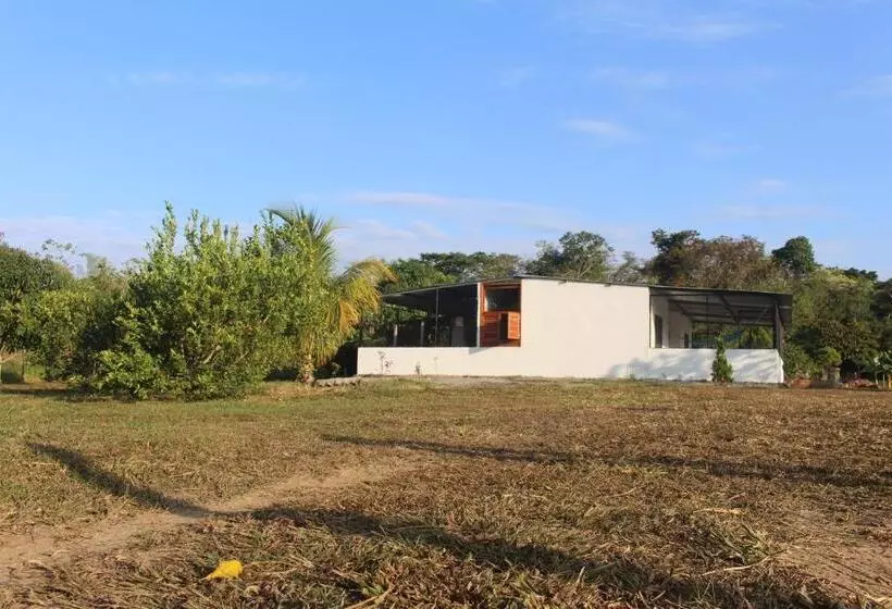 ペンション Serranía Eco Lodge