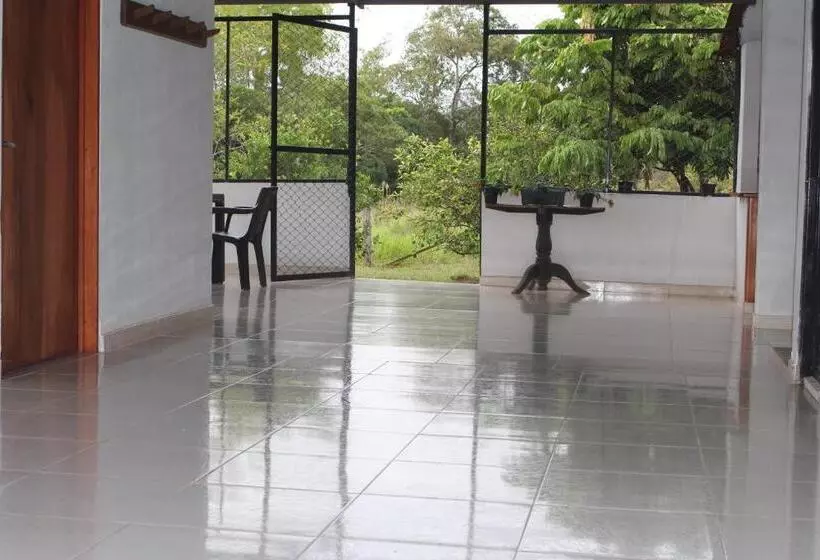 ペンション Serranía Eco Lodge