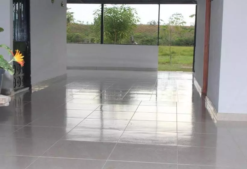 ペンション Serranía Eco Lodge
