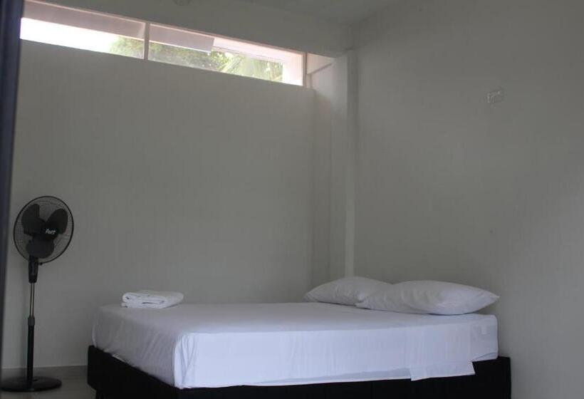 פנסיון Serranía Eco Lodge