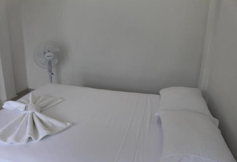 פנסיון Serranía Eco Lodge