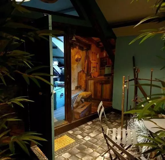 B&b Wood, Food & More