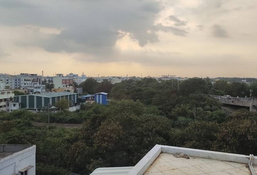 فندق Rhythm Grand Suite