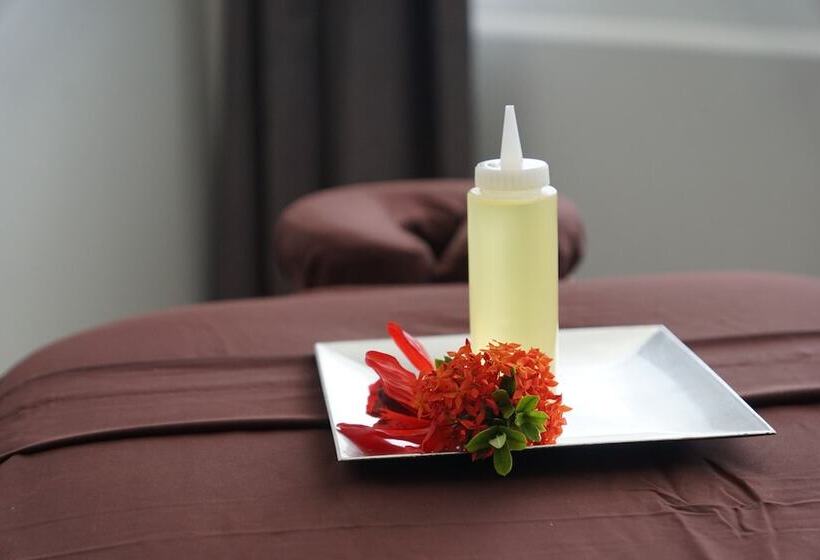 Otel The Tides, Grace Bay