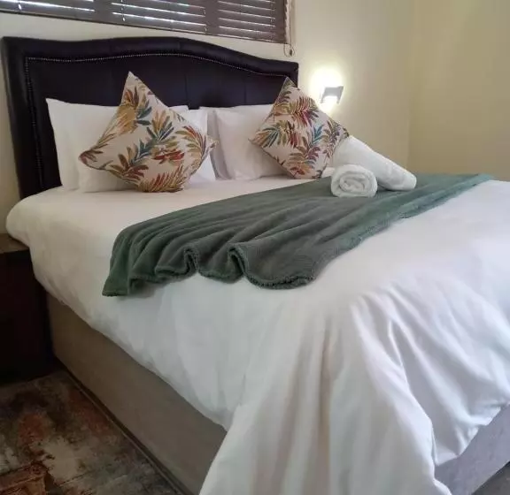 Lucolo Palace B&b Queenstown