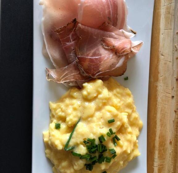 Пансион L Atelier Et Apres