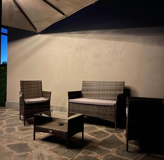 민박 Al Laghetto La Morra