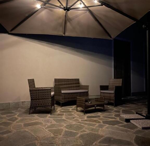 민박 Al Laghetto La Morra