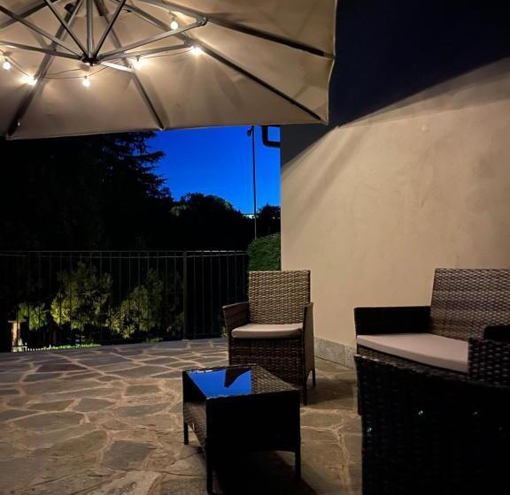 민박 Al Laghetto La Morra