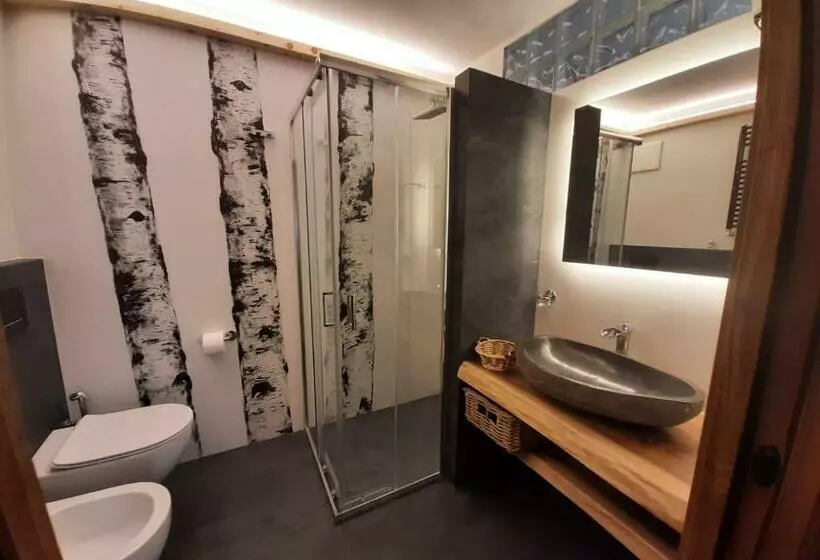 Aamiaismajoitus (B&B) Appartamento Cirmolo