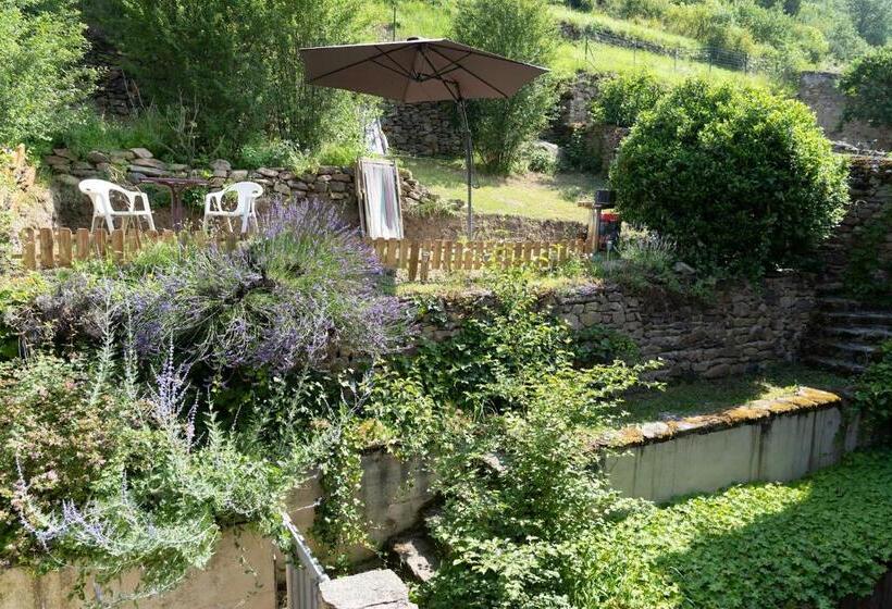 مبيت وإفطار La Boutique Fotoon