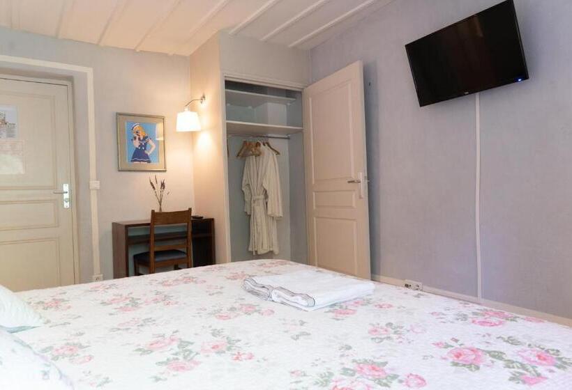 مبيت وإفطار La Boutique Fotoon