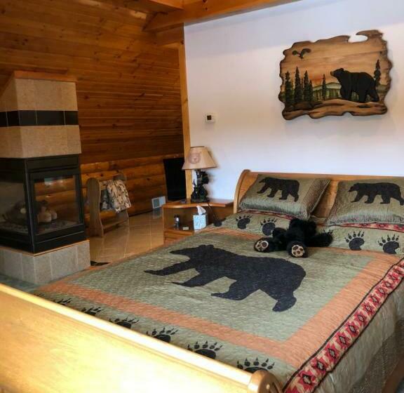 Black River Crossing Bed & Breakfast