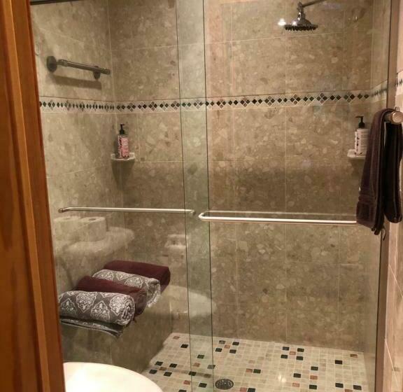 Black River Crossing Bed & Breakfast