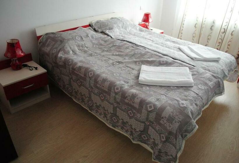 Candy Pensiune&restaurant