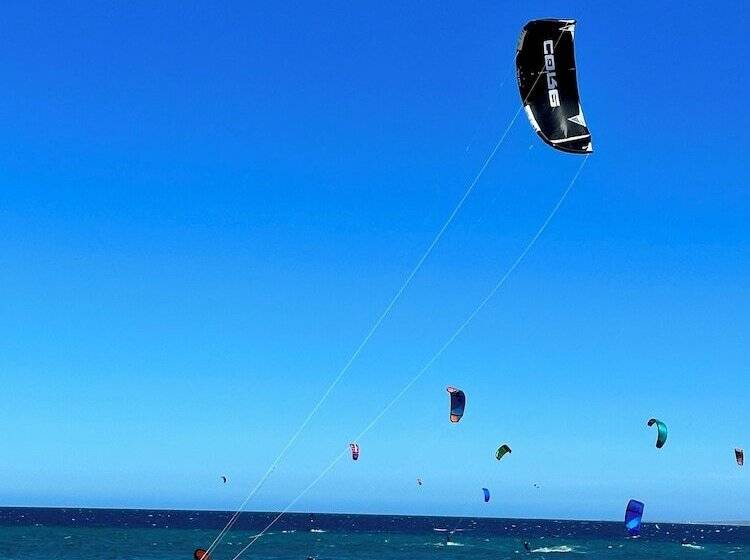 Отель Changomango