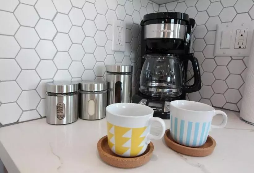 Los Angeles 3br Villa Suites With Free Parking