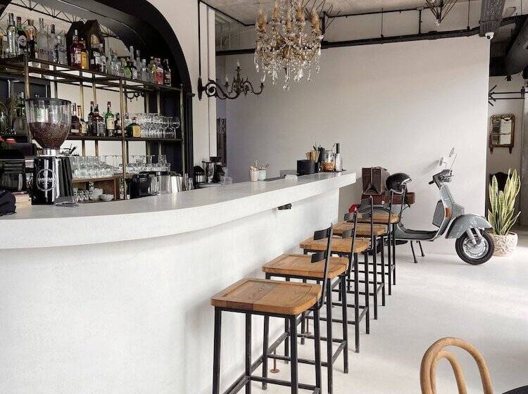 אתר נופש To Be Social House