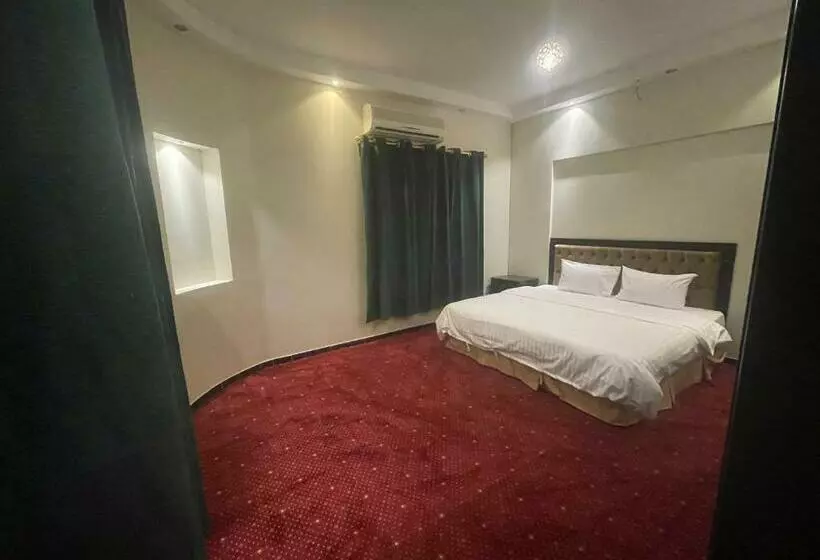 Samaya Suites
