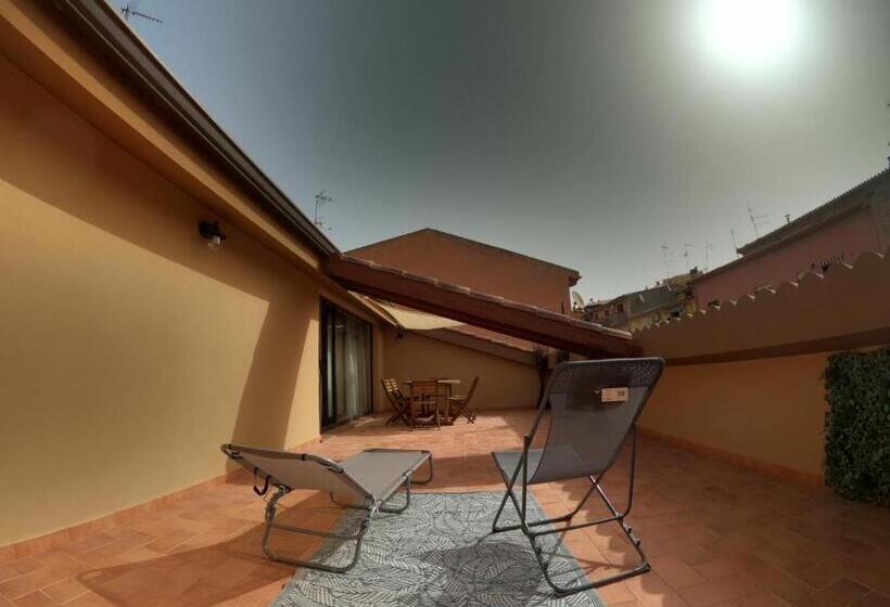 膳宿费 Open Space Rose