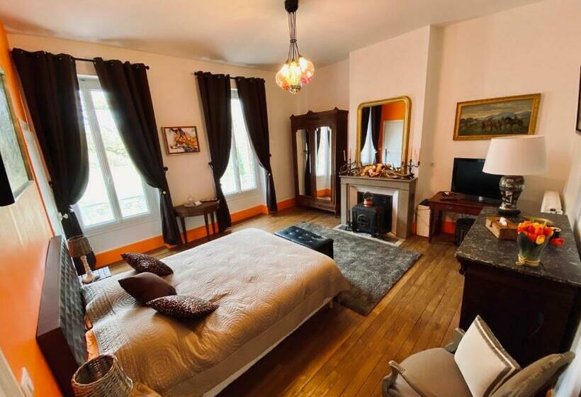 ベッドアンドブレックファースト Château Les Villiers Au Cœur De La Sologne