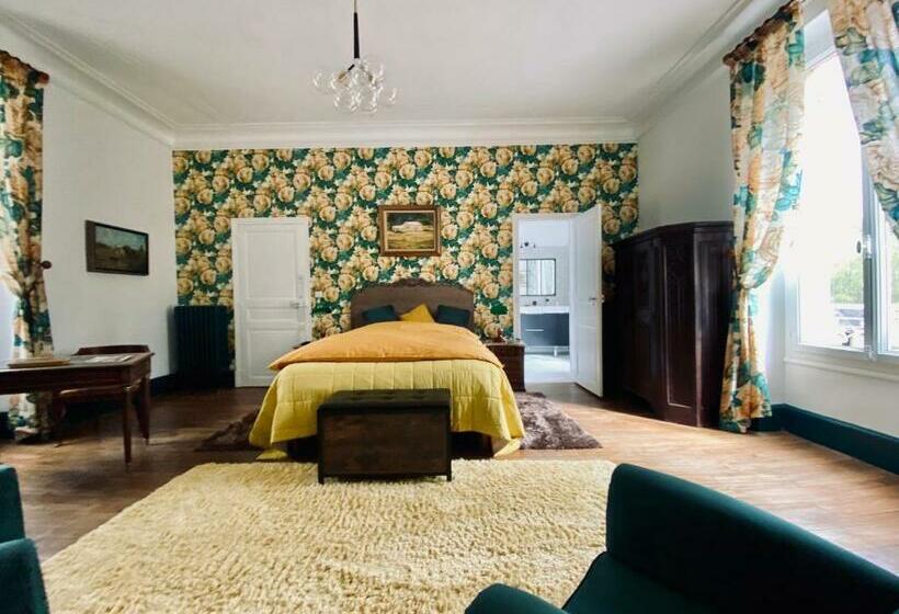 ベッドアンドブレックファースト Château Les Villiers Au Cœur De La Sologne