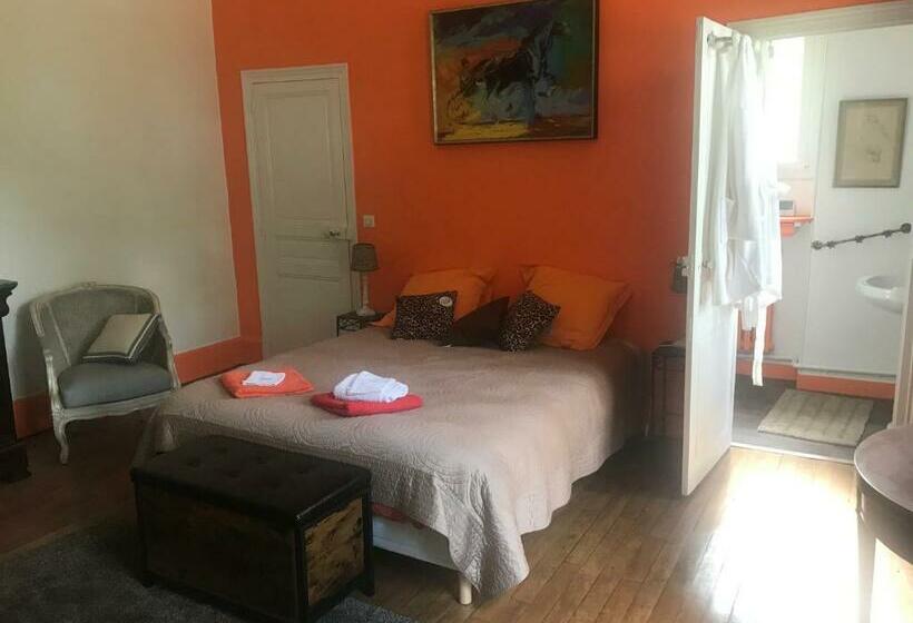 ベッドアンドブレックファースト Château Les Villiers Au Cœur De La Sologne