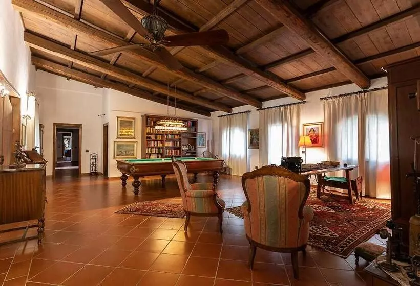 Hotelli Agriturismo Il Bottaccino