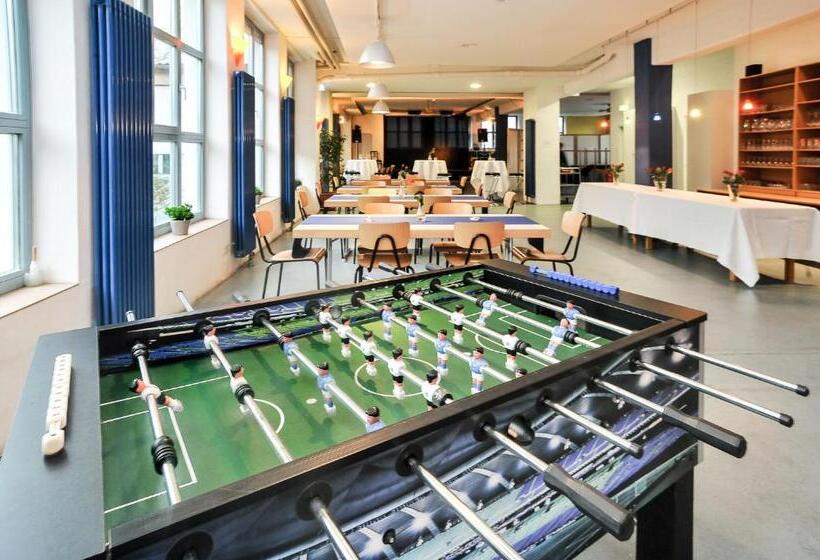 Hotelli Gästehaus Abz Stuttgart