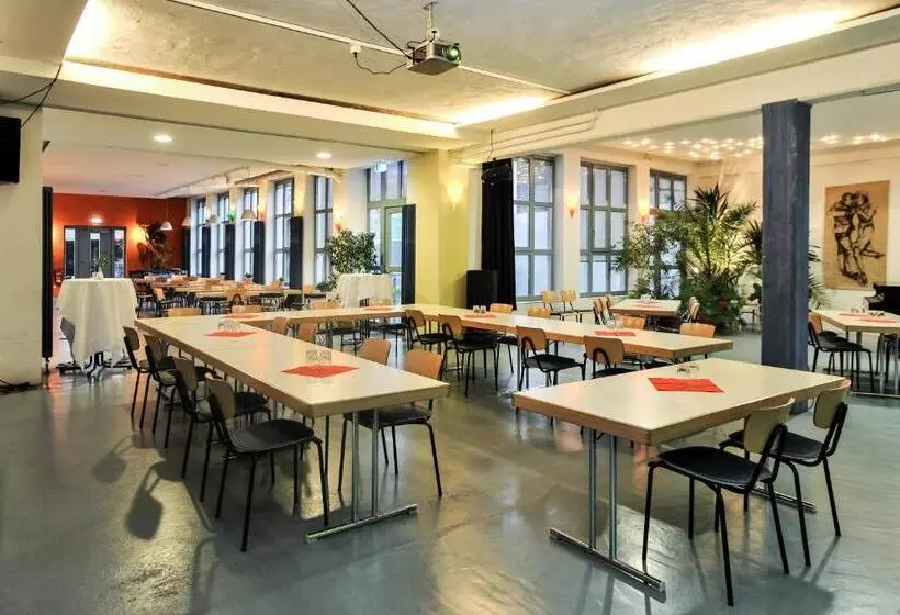 ホテル Gästehaus Abz Stuttgart