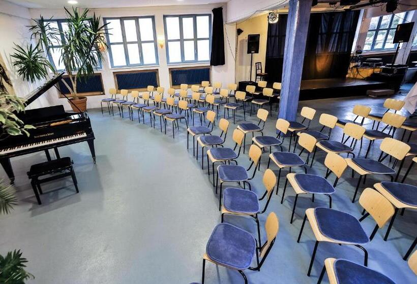 Hotelli Gästehaus Abz Stuttgart