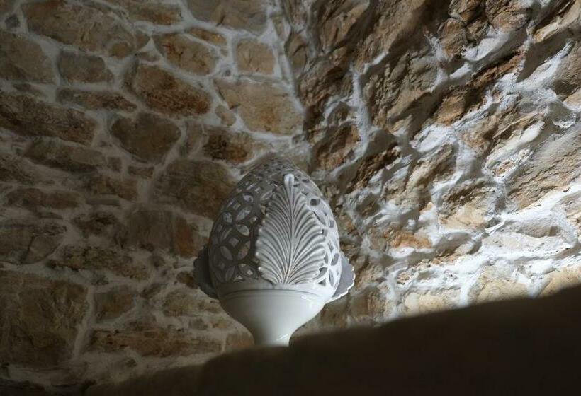 Majatalo I Caseddhi Di Santo E Totò