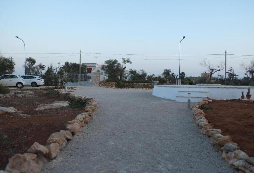 Majatalo I Caseddhi Di Santo E Totò