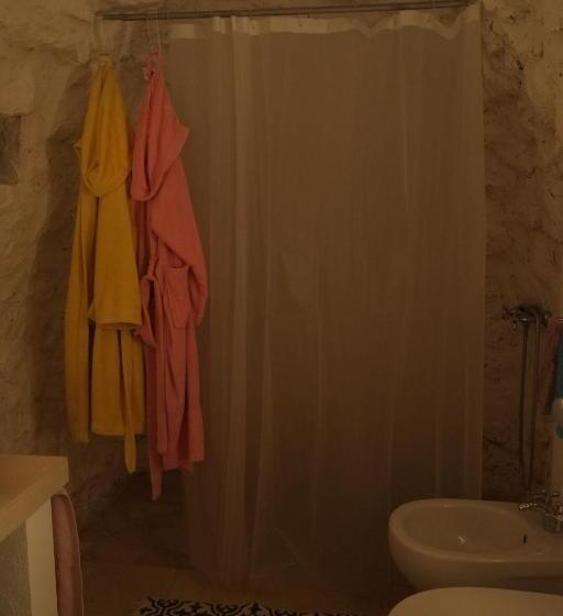 Majatalo I Caseddhi Di Santo E Totò