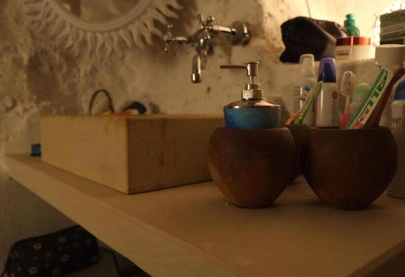 Majatalo I Caseddhi Di Santo E Totò