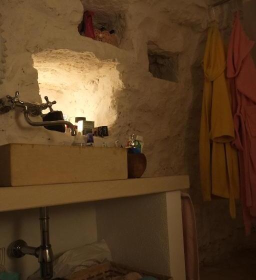 Majatalo I Caseddhi Di Santo E Totò