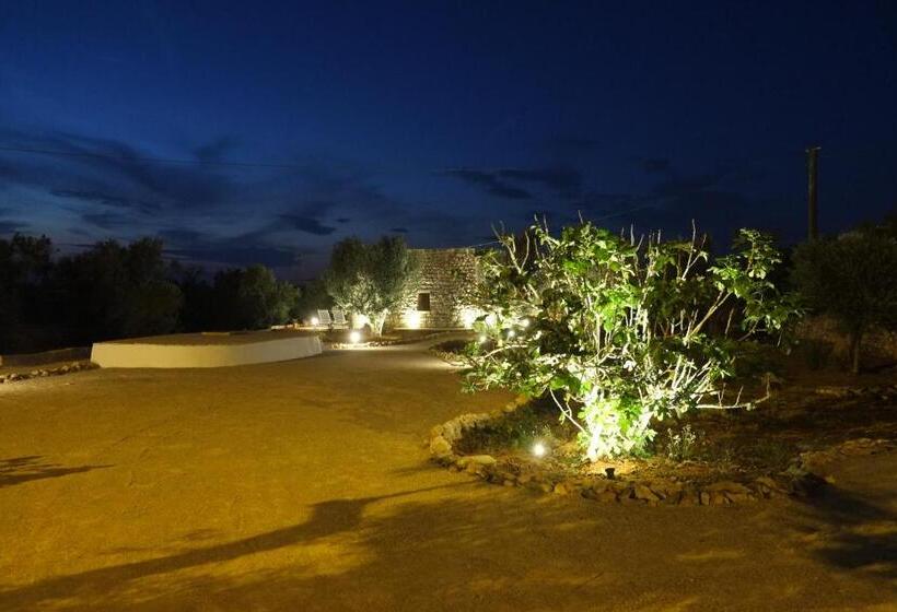 Majatalo I Caseddhi Di Santo E Totò