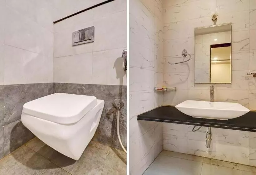 ホテル Bhagirathi Residency