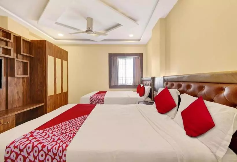 ホテル Bhagirathi Residency
