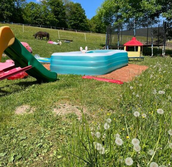 Majatalo Chata U Kostela