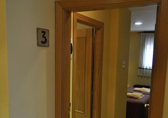 بنسيون Hostal Puerta Del Valle