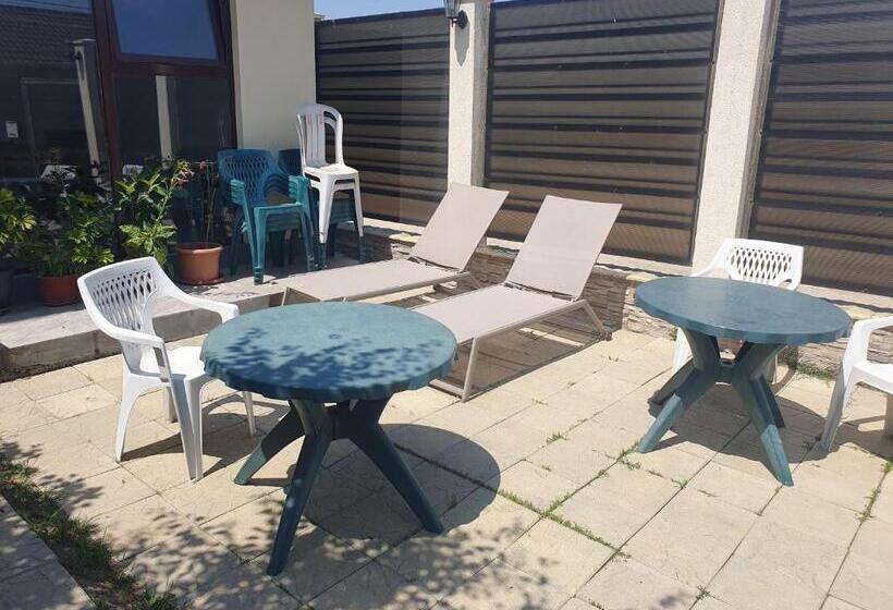 Pensjonat Vila Fara Nume