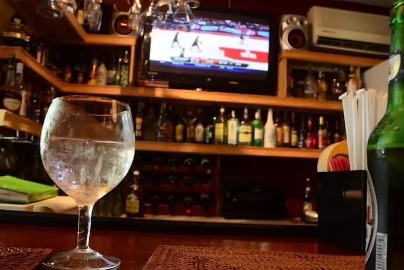 هاستل Seaview Inn