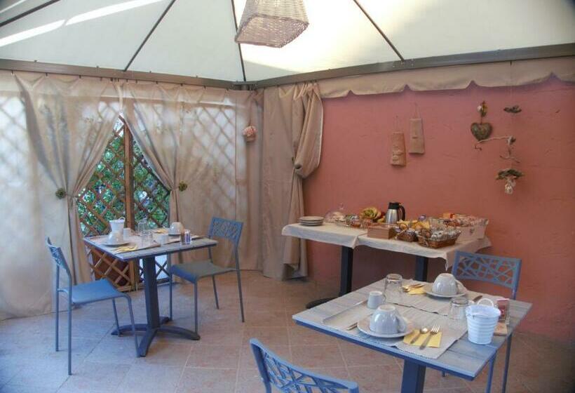 مبيت وإفطار Domu Severino Camere