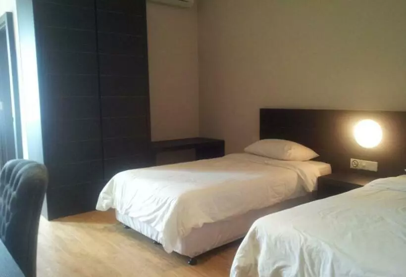 Majatalo Tanjung Villa