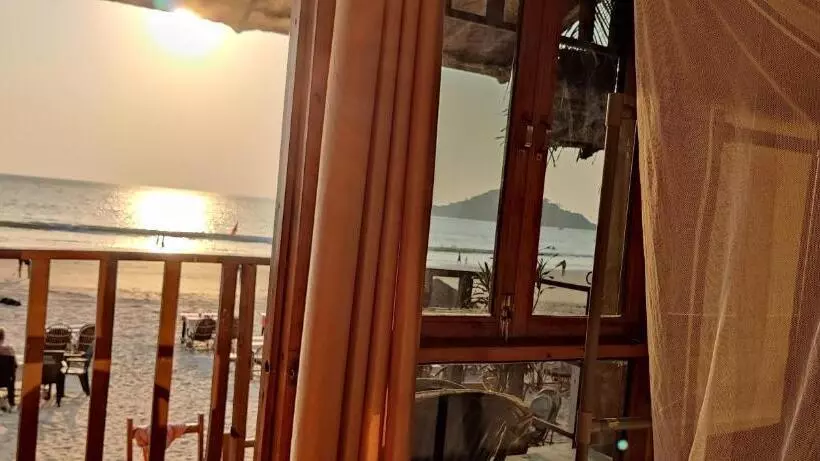 リゾートホテル Rococo Pelton Beach Huts Palolem Beach Goa