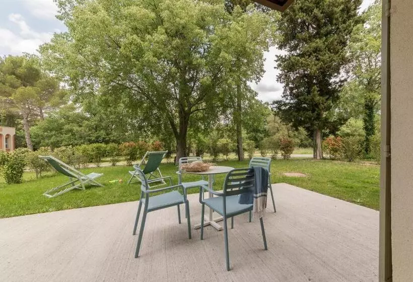 هاستل Belambra Clubs L Isle Sur La Sorgue Domaine De Mousquety