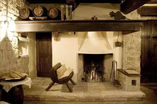 Bed and Breakfast Castellare De Noveschi Resort