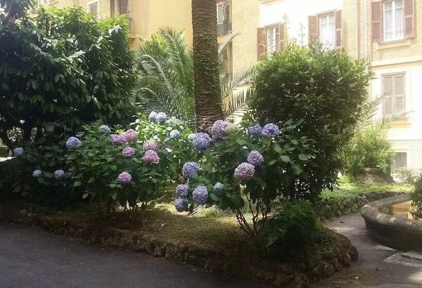 ベッドアンドブレックファースト Fiocca